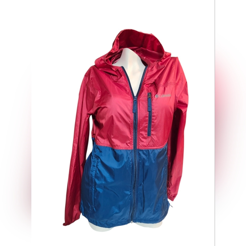 🇺🇸Columbia, Packable, Two-Tone Red and Blue Jacket